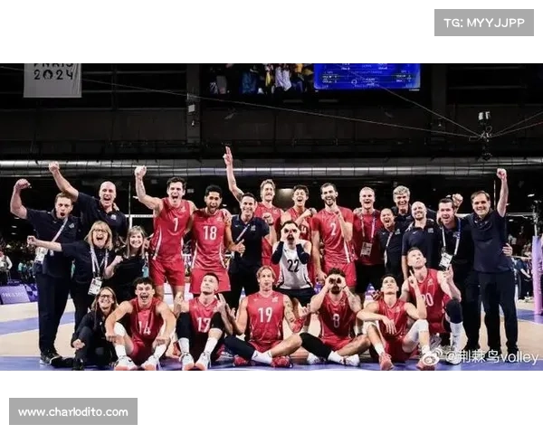 男排芝加哥站对决强敌 挑战美国巴西争夺荣耀 男排芝加哥站对决强敌 挑战美国巴西争夺荣耀