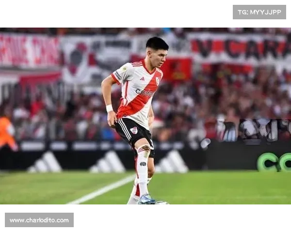 德米凯利斯神预言成真!马斯坦托诺 6320 万欧加盟皇马,17 岁天才开启伯纳乌之旅 德米凯利斯神预言成真!马斯坦托诺 6320 万欧加盟皇马,17 岁天才开启伯纳乌之旅