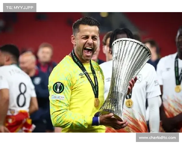 西汉姆官宣 8 月 9 日季前赛对阵里尔,伦敦体育场门票 10 镑起 西汉姆官宣 8 月 9 日季前赛对阵里尔,伦敦体育场门票 10 镑起